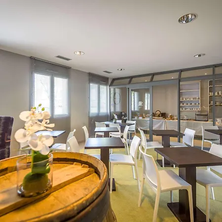 Hotel Kyriad - Le Renaudot